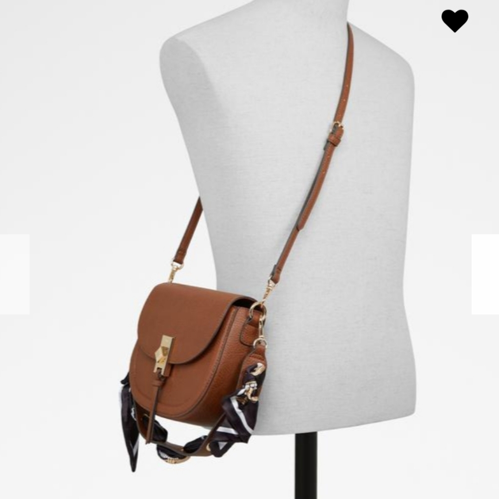 🌚ALDO Chamusca Crossbody Bag in Cognac